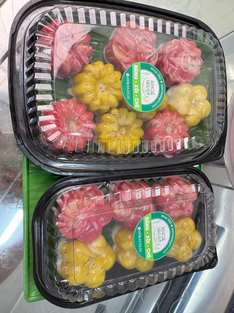 banh chuoi hap giao khach