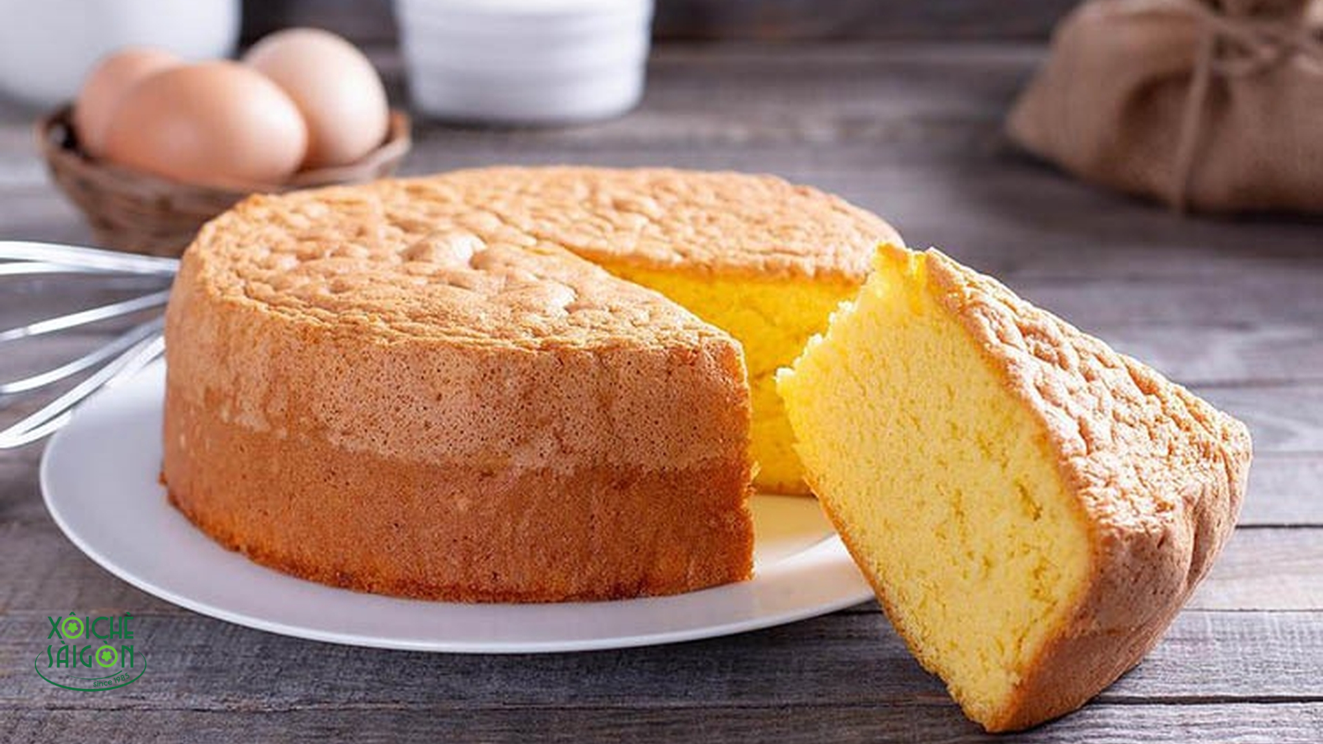 Bánh bông lan làm từ nồi cơm điện mềm ẩm như lò nướng