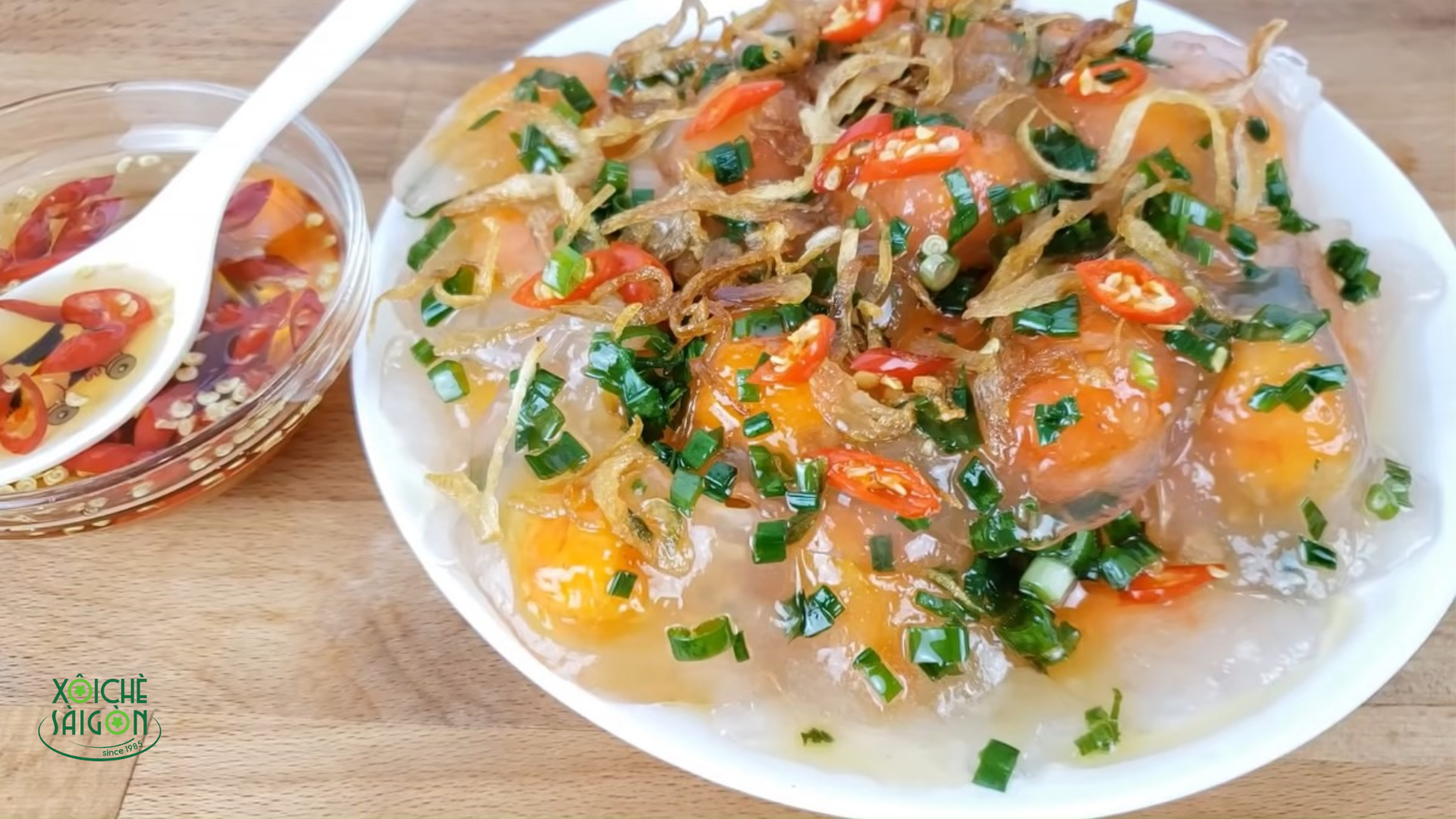 Tự làm bánh bột lọc tại nhà